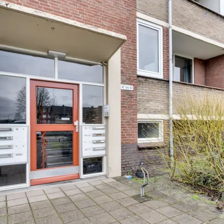 Rent this 2 bed apartment on Zeverijnstraat 51 in 1216 GJ Hilversum, Netherlands