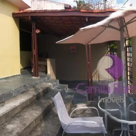 Buy this 3 bed house on Rua Pedro de D. Pinto in Vila da Prata, Mogi das Cruzes - SP