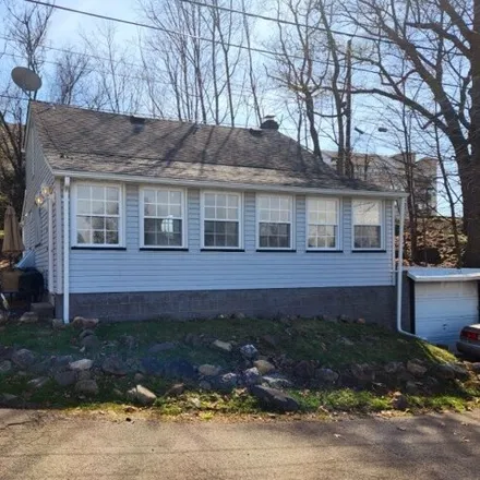 Rent this 3 bed house on unnamed road in Woodland Park, NJ 07501