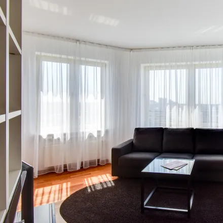 Rent this 1 bed apartment on Main Plaza in Walther-von-Cronberg-Platz 1, 60594 Frankfurt