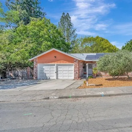 Buy this 3 bed house on 351 Major Drive in Santa Rosa, CA 95403