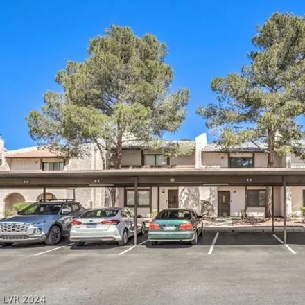 Buy this 3 bed condo on 5200 Child Court in Spring Valley, NV 89103