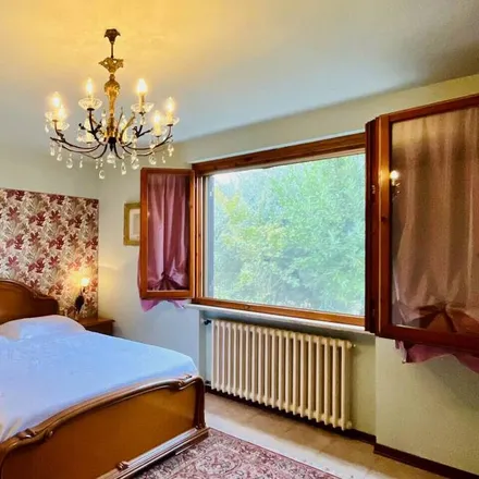 Rent this 2 bed apartment on 50054 Fucecchio FI