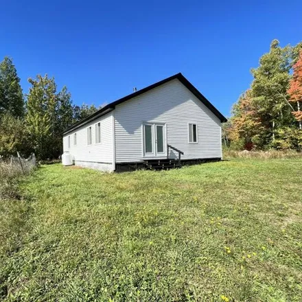 Buy this 2 bed house on 339 Pickle Ridge Road in Springfield, ME 04487