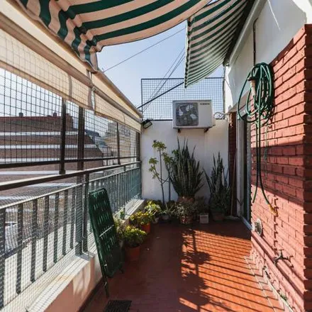 Buy this 3 bed apartment on Teniente General Juan Domingo Perón 4346 in Almagro, C1199 ABD Buenos Aires