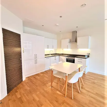 Image 3 - Omega Works, 4 Roach Road, London, E3 2ZQ, United Kingdom - Apartment for rent