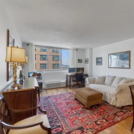 Buy this studio apartment on 1801 1st Avenue in New York, NY 10128