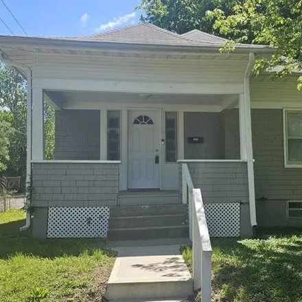 Image 1 - 1101 S Moniteau Ave, Sedalia, Missouri, 65301 - House for sale