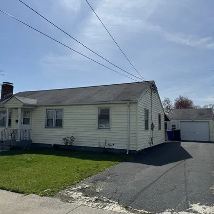 Buy this 3 bed house on 197 Hanmer Street in Hartford, CT 06114
