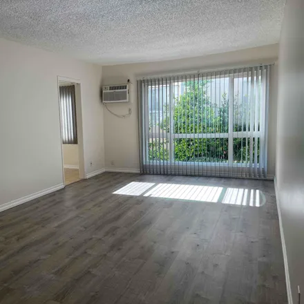 Rent this 1 bed apartment on 13423 Burbank Blvd