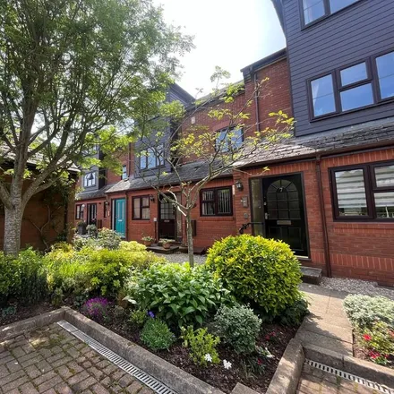 Image 3 - Weirfield Path, Exeter, EX2 4BW, United Kingdom - Apartment for rent