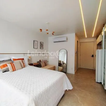 Rent this 1 bed apartment on Swan Molinos in Rua 24 de Outubro 1611, Auxiliadora