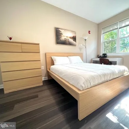 Rent this 4 bed apartment on 3911 Brandywine Street in Philadelphia, PA 19104
