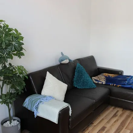 Rent this 2 bed apartment on Euronet in Starowiślna, 30-110 Krakow