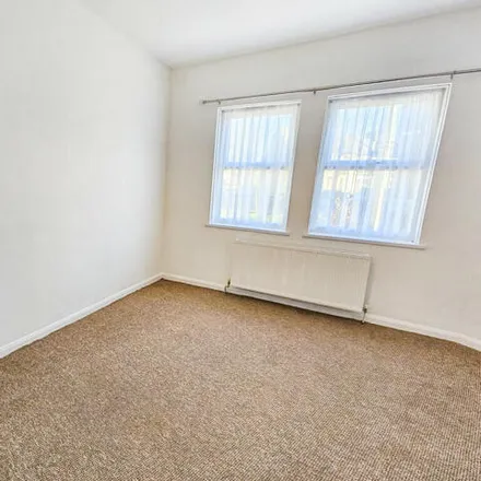 Image 6 - 100 Hayday Road, London, E16 4AS, United Kingdom - Apartment for sale