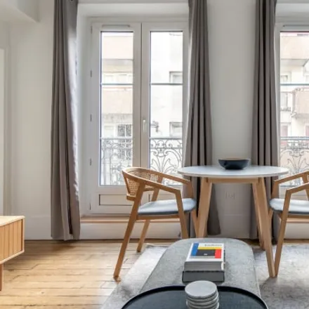Image 9 - 28 Avenue Mathurin Moreau, 75019 Paris, France - Apartment for rent