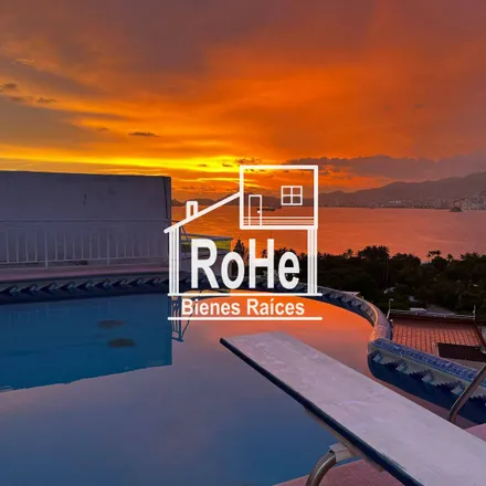 Buy this 5 bed apartment on Calle Vista de Brisamar in Joyas de Brisamar, 39300 Acapulco