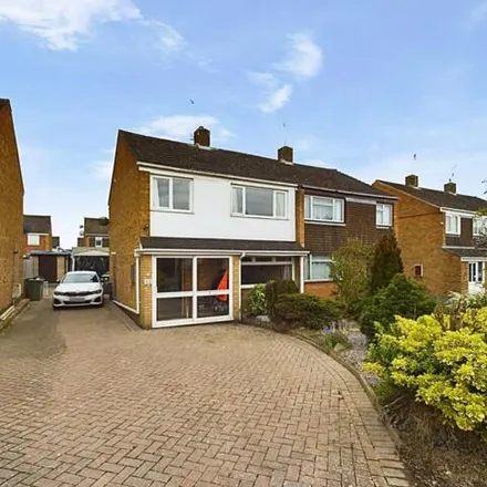 Buy this 3 bed duplex on Weir Lane in Worcester, WR2 4AY