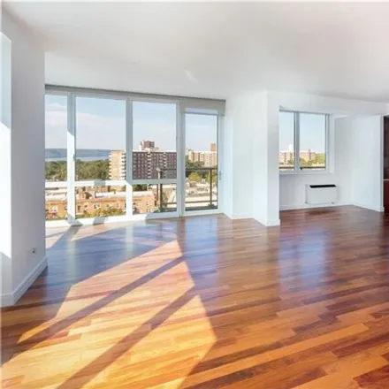 Image 4 - 3621 Henry Hudson Parkway West, New York, NY 10463, USA - Condo for sale