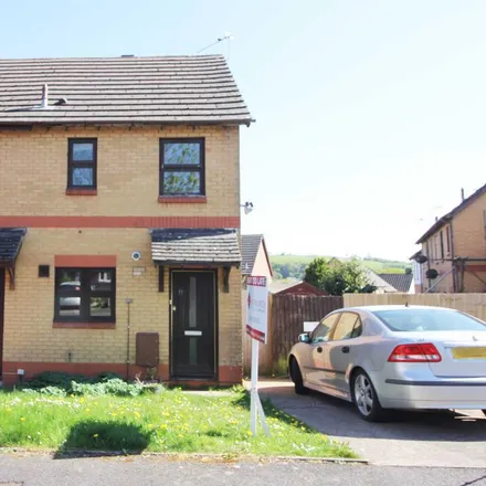 Rent this 2 bed apartment on unnamed road in Beddau, CF38 2JH