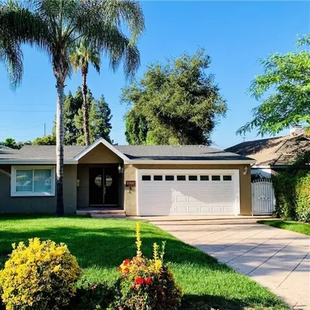 Image 1 - 3751 Lankershim Blvd, Los Angeles, California, 90068 - House for sale