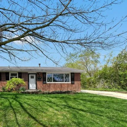 Buy this 3 bed house on Scioto Darby Elementary School in 5380 Scioto Darby Road, Hilliard