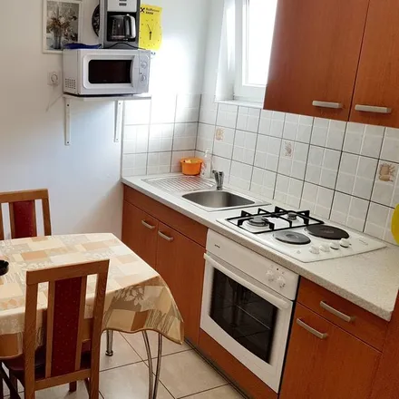 Image 3 - Croatia grill, Šetalište Frane Budaka, 23250 Pag, Croatia - Apartment for rent