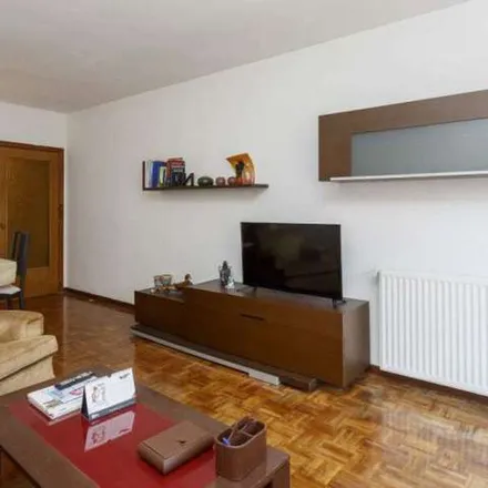 Image 8 - Cuesta de las Descargas, 28005 Madrid, Spain - Apartment for rent