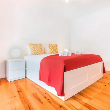 Rent this 2 bed apartment on Rua das Escolas Gerais 15 in 1100-616 Lisbon, Portugal