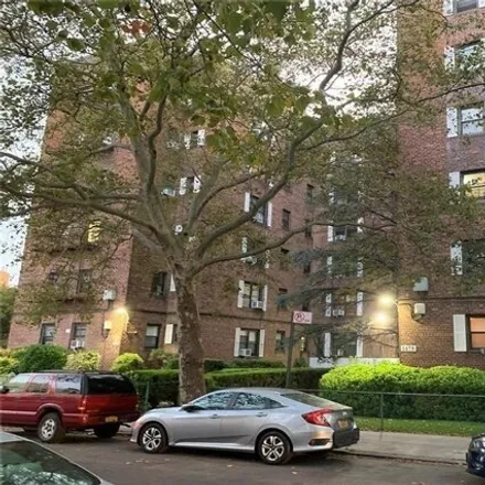 Image 6 - 2721 Kings Highway, New York, NY 11210, USA - Apartment for sale