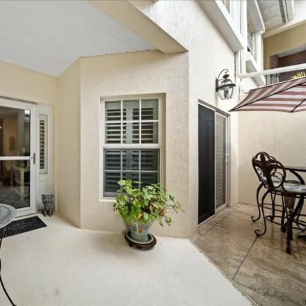 Image 2 - Lancha Circle, Indian Harbour Beach, Brevard County, FL 32937, USA - Condo for sale