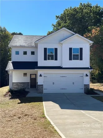 Buy this 3 bed house on 197 Winding Cedar Drive in Statesville, NC 28677