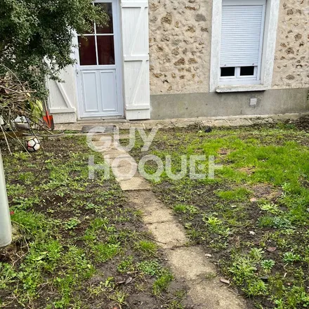 Image 2 - 1 Rue de Courson, 91530 Saint-Maurice-Montcouronne, France - Apartment for rent