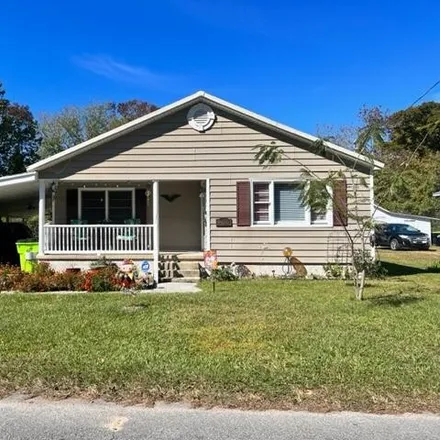 Buy this 3 bed house on 906 Neuse Avenue in Woodrow, New Bern