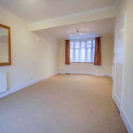 Rent this 3 bed house on Grosvenor Road in Swindon, SN1 4NN