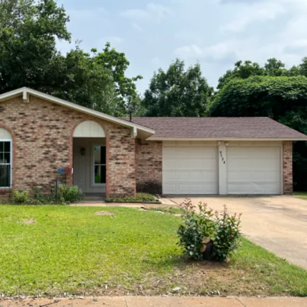 Rent this 3 bed house on 2124 Spanish Trail