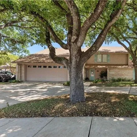Buy this 4 bed house on 14644 Sweetwater Creek Drive in Corpus Christi, TX 78410
