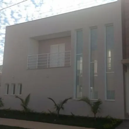 Rent this 4 bed house on Avenida Francisco Alfredo Junior in Swiss Park, Campinas - SP