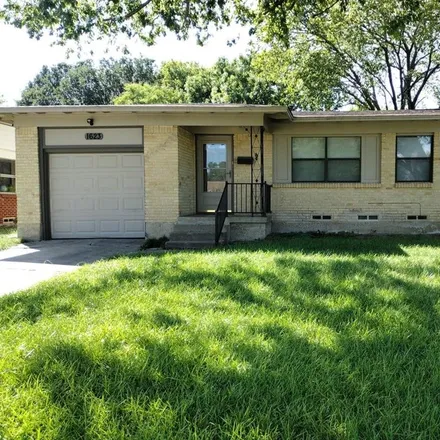 Buy this 3 bed house on 1623 Longview Street in Mesquite, TX 75149