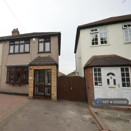 Rent this 3 bed duplex on 32 Beechwood Gardens in London, RM13 9HU