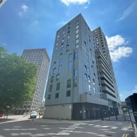 Image 1 - Wharfside Point South, 4 Prestons Road, Canary Wharf, London, E14 9EX, United Kingdom - Apartment for rent