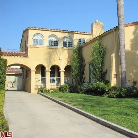 Rent this 4 bed house on 438 Peck Drive in Beverly Hills, CA 90212