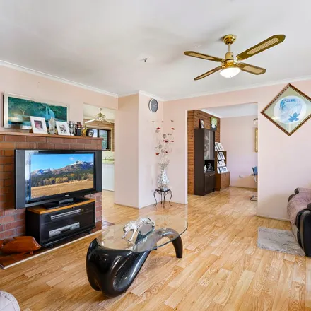 Image 1 - 7 Dublin Drive, Eagleby QLD 4207, Australia - Apartment for rent