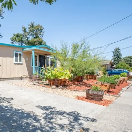 Buy this 3 bed house on 741 Liana Drive in Roseland, Santa Rosa