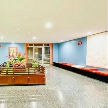 Image 6 - The Imperial Sanford, 144-30 Sanford Avenue, New York, NY 11355, USA - Apartment for sale
