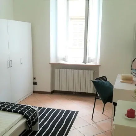 Image 1 - Oltre, Strada Cavour 19/a, 43121 Parma PR, Italy - Apartment for rent