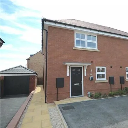 Buy this 3 bed duplex on Birdhaven Close in Upper Lighthorne, CV35 0BE