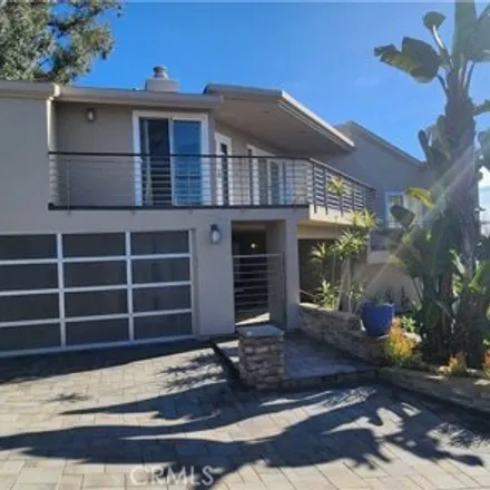 Rent this 3 bed house on 325 Moss Street in Laguna Beach, CA 92651