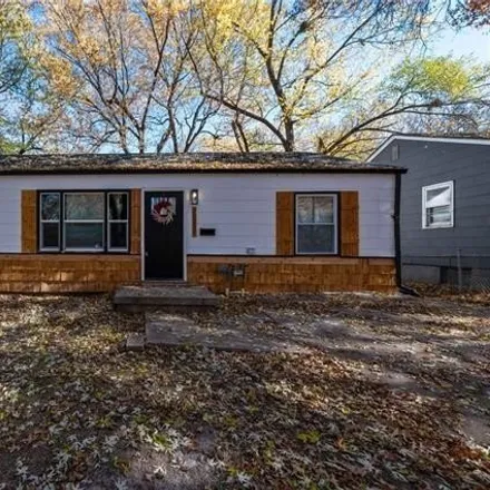 Buy this 3 bed house on 7231 Flora Avenue in Kansas City, MO 64131