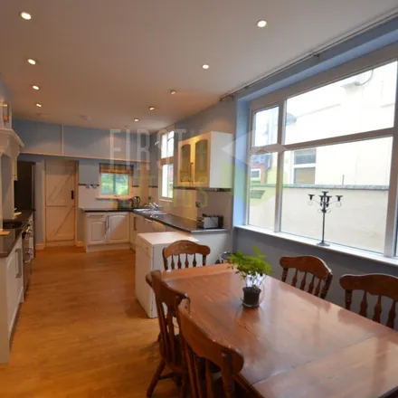 Rent this 5 bed apartment on Fosse Fryer in Fosse Road South, Leicester